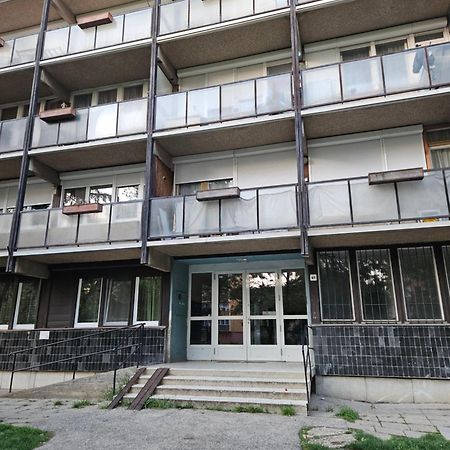 Derkovits Appartman Szombathely Esterno foto