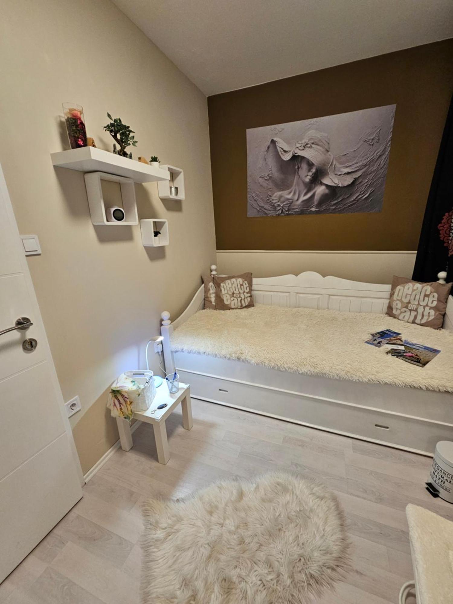 Derkovits Appartman Szombathely Esterno foto